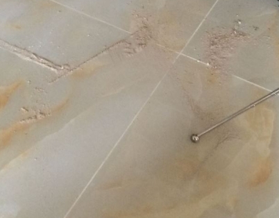 大武口瓷砖空鼓维修公司分享粘合剂选择不当在瓷砖铺贴过程中可能导致以下问题